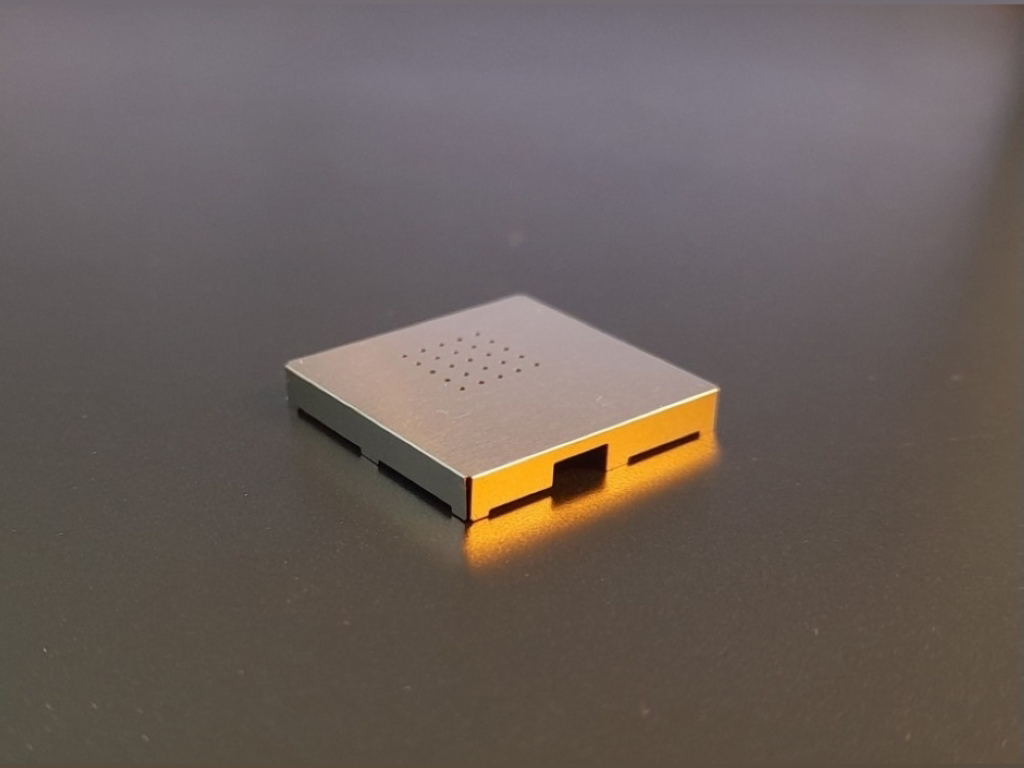 schermi metallici rf per circuiti stampati