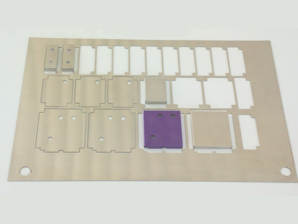 scatolini per la schermatura elettromagnetica rf emi